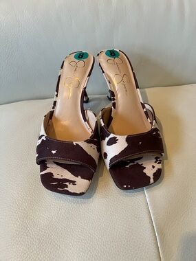 Jessica Simpson Brown & Cream Cow-Print Slide Mules Size 8
